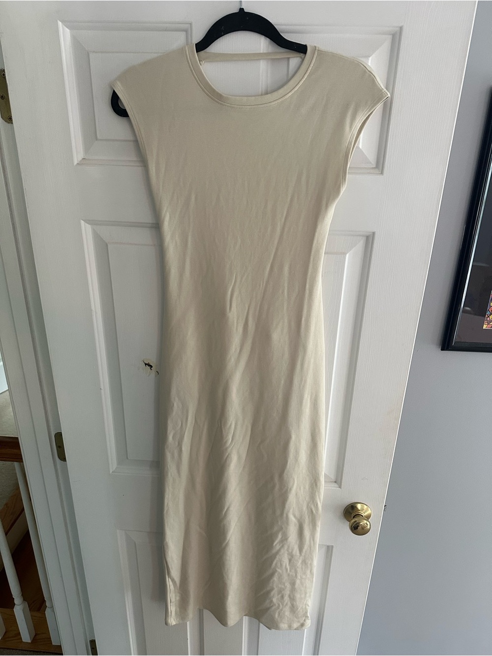 Pull&Bear Open-Back Cream Maxi Pencil Dress